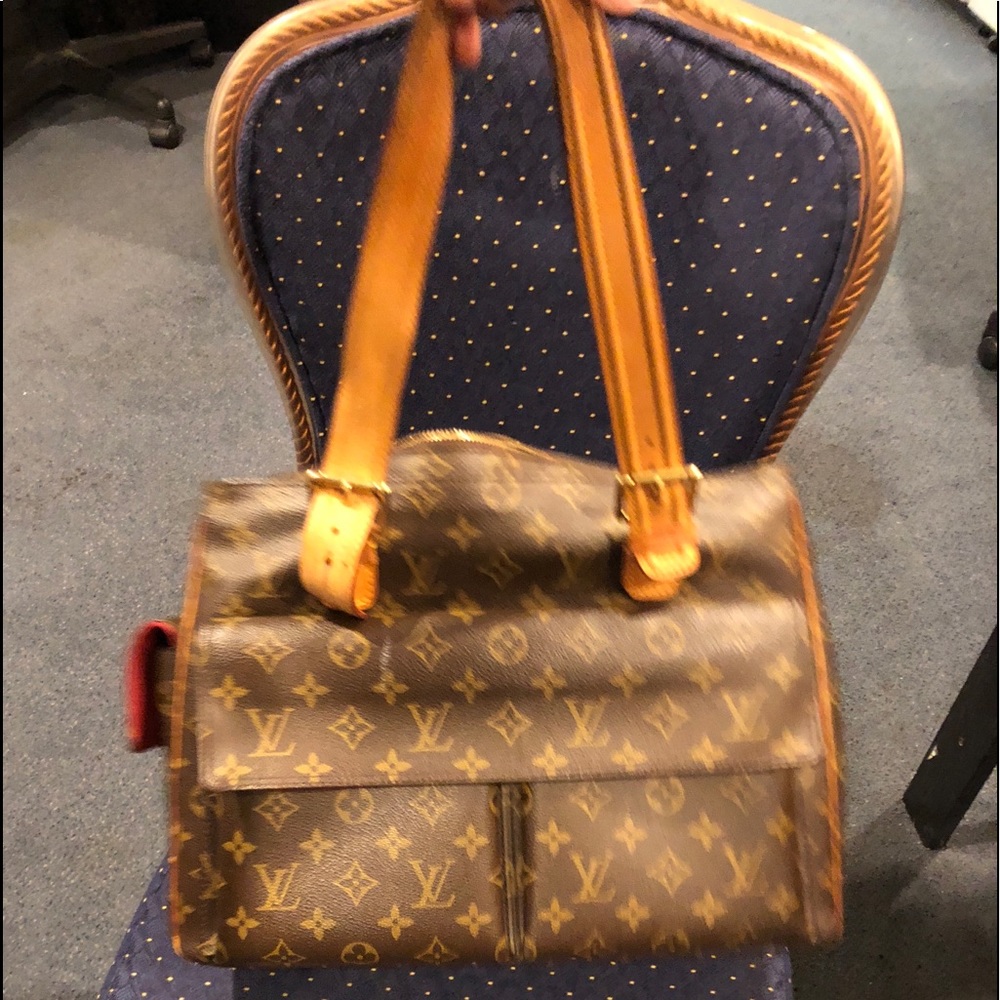 Louis Vuitton Multipli-Cite Bag Authentic